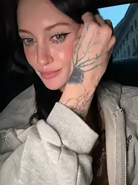 Stripchat Free Porn Cam of Melissa_crazy