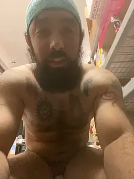 Stripchat Free Porn Cam of uceybaker