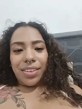 Stripchat Live Sex Cam of sandra_rey_