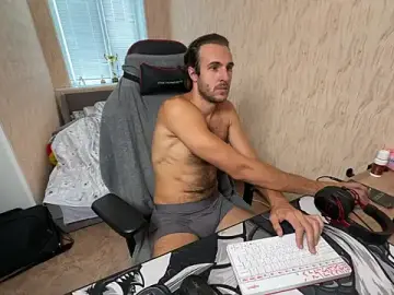 Stripchat Nude Webcam of Raamoss