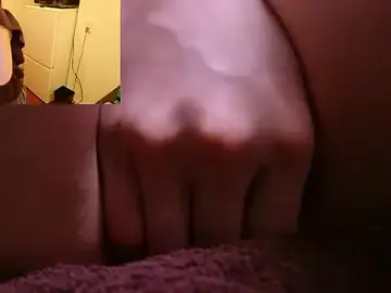 Stripchat Sex Cam of irohani_usagi