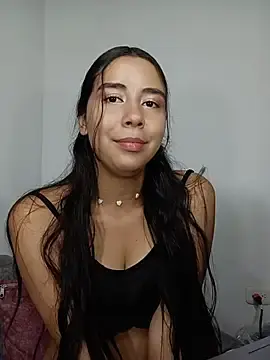Stripchat Sex Cam of Danna_Petite88