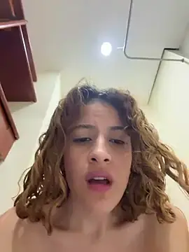 Stripchat Adult Webcam of alana15