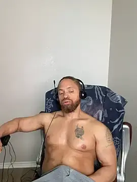 Stripchat Live Sex Cam of Fathero1time
