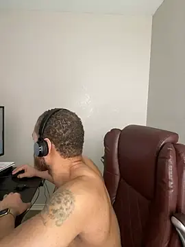 Stripchat Live Sex Cam of Fathero1time