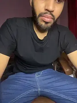 Stripchat Adult Webcam of BIGGGGGBOYYYYY