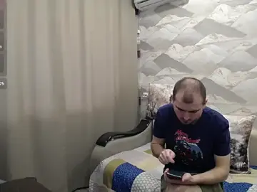 Stripchat Sex Cam of SerzhKorol1