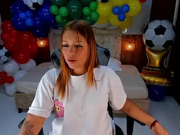 Stripchat Free Live Porn of mia_18v