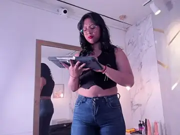 Stripchat Best Webcam of raven_riot