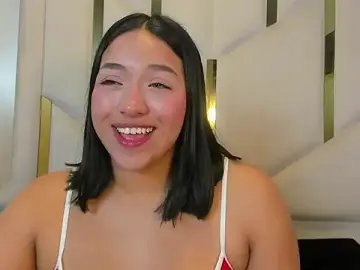 Stripchat Free Porn Cam of IsabellRodriguez18