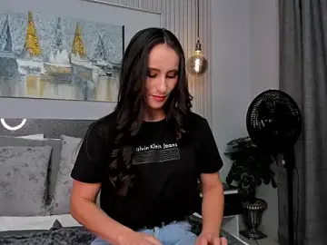 Stripchat Live Sex Cam of SaraGomez1