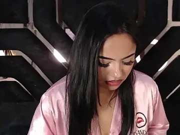 Stripchat Live Sex Cam of sweetbloomcs