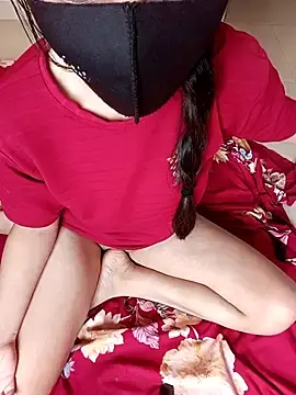 Stripchat Best live sex cam show of Divya3107