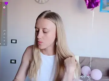 Stripchat Watch Live Sex Cams of AngeelLina
