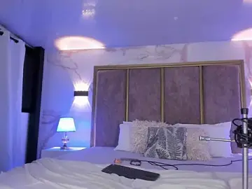 Stripchat Sex Cam of Larabrooks