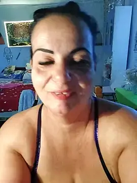 Stripchat Nude Webcam of IvettkeXXX