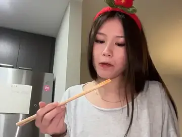 Stripchat Watch Live Sex Cams of luvvivii