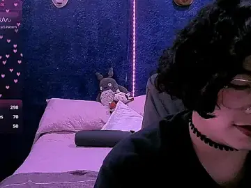 Stripchat Live Sex Cam of NinaYellow