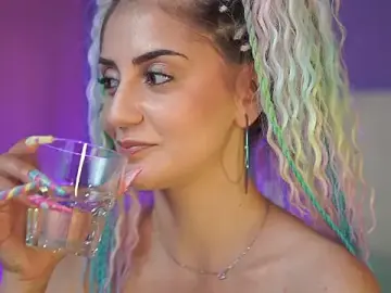 Stripchat Free Porn Cam of SabrinaHope