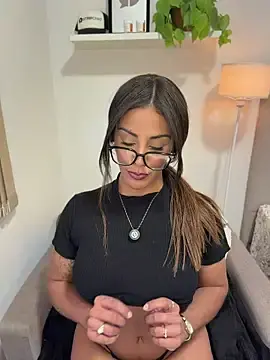 Stripchat Free Live Porn of Brownfitbabyy