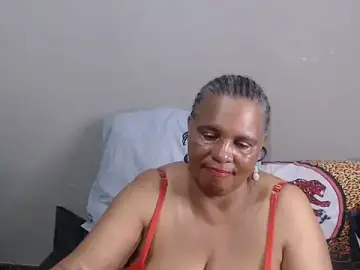 Stripchat Sex Cam of GrandBustyMelon