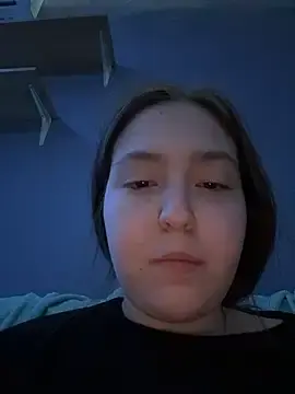 Stripchat Sex Cam of CharmingVikii