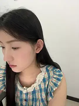 Stripchat Free Live Porn of Mina_168