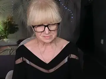 Stripchat Free Live Porn of Dr_Mireille