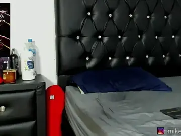 Stripchat Sex Chat of mikeblaree