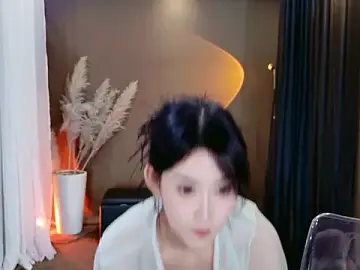 Stripchat Watch Live Sex Cams of Banana-Milk69
