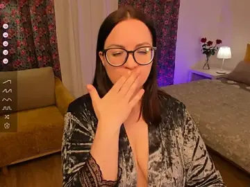 Stripchat Sex Cam of _katrin_