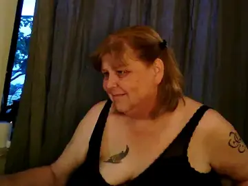 Stripchat Sex Cam of Sylviastar46