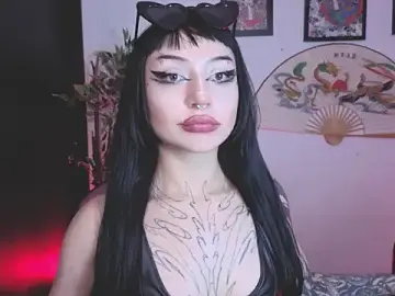 Stripchat Best live sex cam show of catipetite