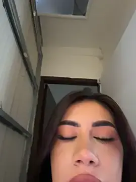 Stripchat Best live sex cam show of clarachanelricek