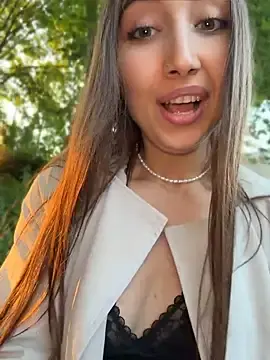 Stripchat Free Porn Cam of ICrazyOneIRL