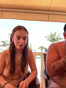 Stripchat Free Porn Cam of MrAndMrsSavage