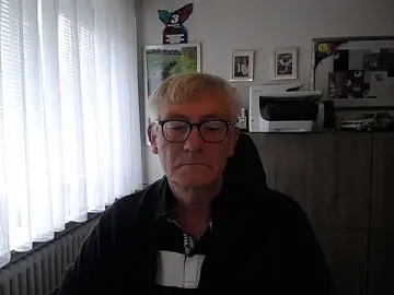 Stripchat Adult Webcams of randyandy67