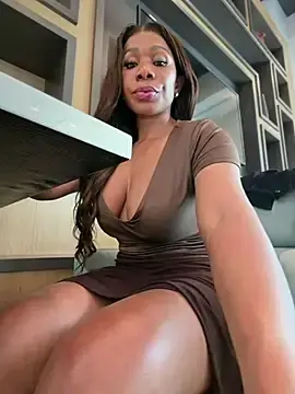 Stripchat Nude Webcam of Belle___