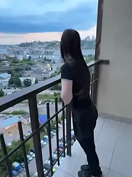 Stripchat Free Live Porn of Kira711q