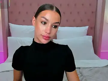Stripchat Free Porn Cam of SaintLora