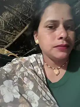 Stripchat Sex Cam of maneesha_10