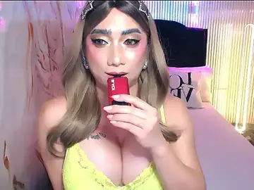 Stripchat Nude Webcam of yourTsFantasyBigCock