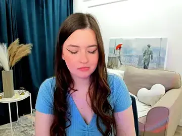 Stripchat Adult Webcam of WishToBloom