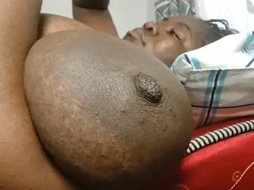 Stripchat Best live sex cam show of titi_fiesta