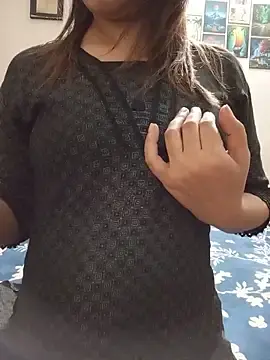 Stripchat Free Porn Cam of Tanha18