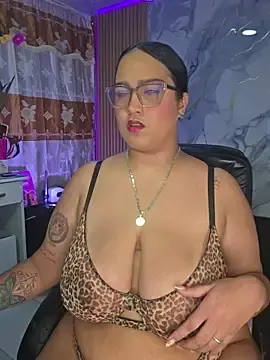 Stripchat Adult Webcam of Teffy__xxx