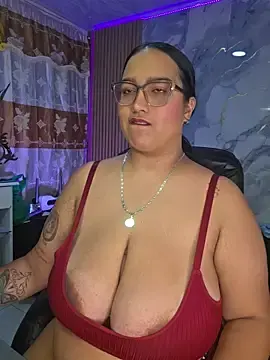 Stripchat Sex Cam of Teffy__xxx