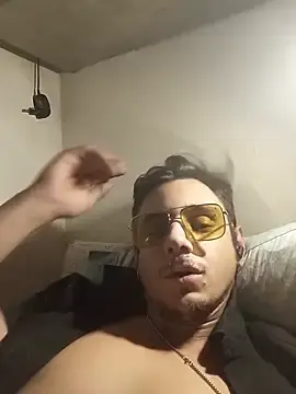 Stripchat Free Porn Cam of Gabbodizona
