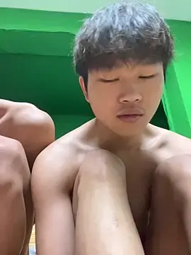 Stripchat Live Sex Cam of -OvO-