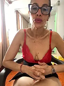 Stripchat Sex Cam of Goddess-Love-